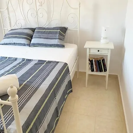 Guedin Ii Sea Side Maisonette *